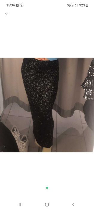 Міді, Спідниця в Паєтки