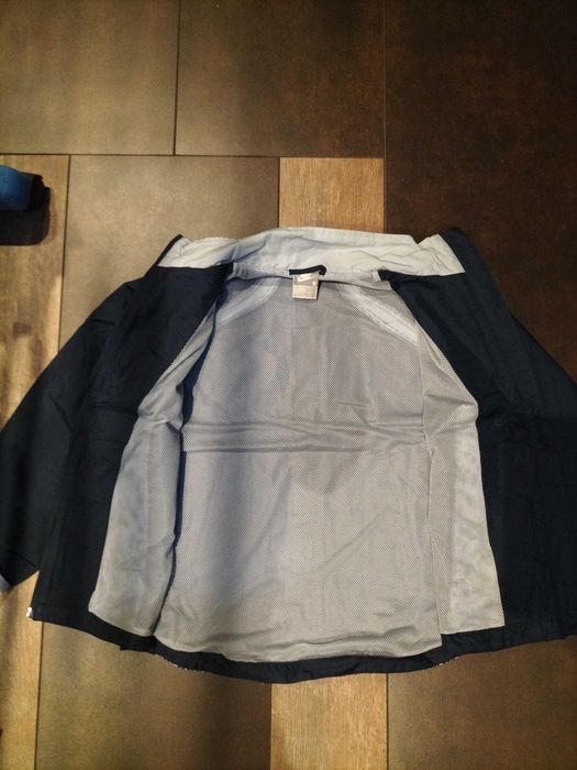 Nike. Kurtka chłopięca.