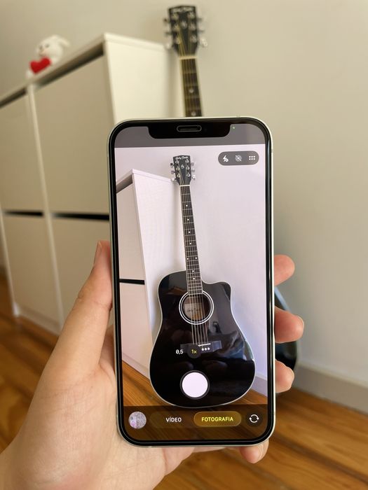 Iphone 12 impecável