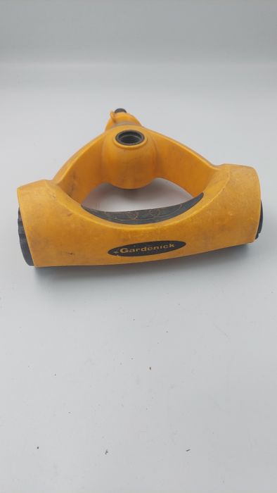 Gardena spryskiwacz uszkodzony