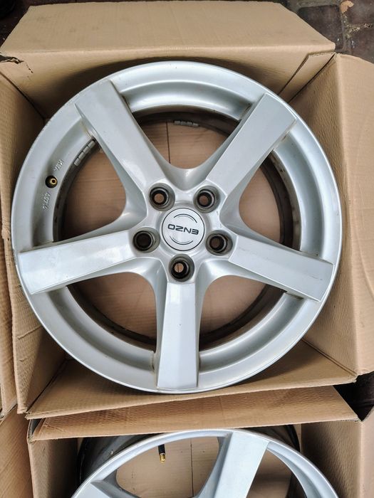 Felgi aluminiowe Enzo 7x17 ET 42 5x120 BMW Insignia