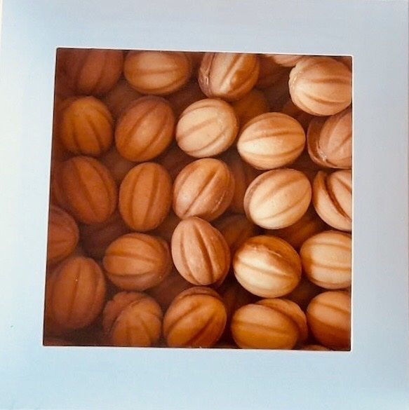 Домашні горішки, коржі на торт, домашня випічка