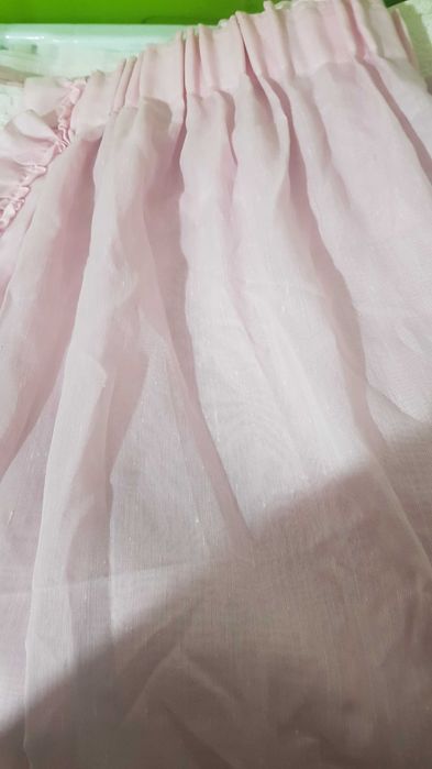 Cortinados de quarto rosa prontos a serem utilizados 2 unidades