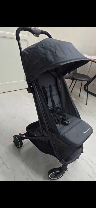 Baby Stroller508425293645096961
