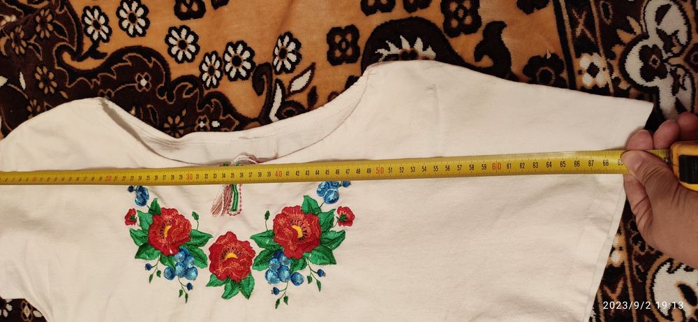 Продам кофточка футболка вышиванка