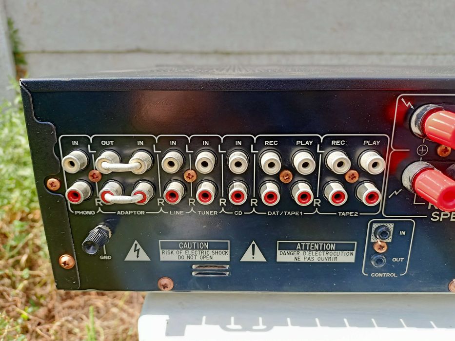 Усилитель Pioneer A-450R.