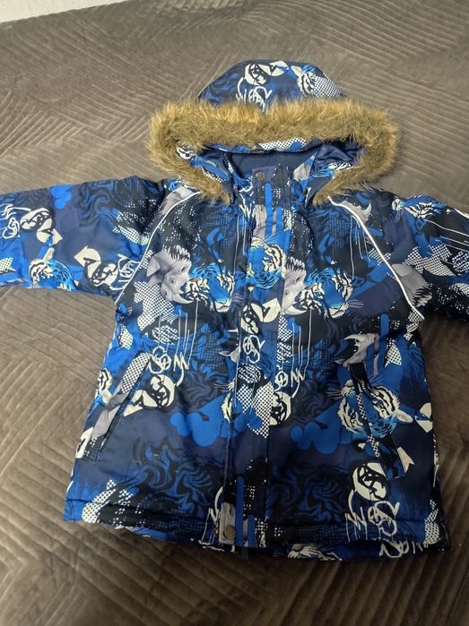 Продам зимний комбинезон Huppa