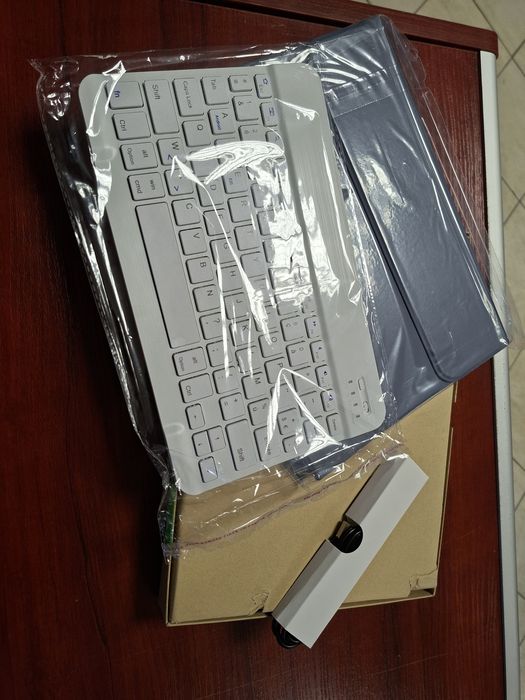 SENGBIRCH Etui na klawiaturę do iPada 10 (10,9", 2022) - AZERTY