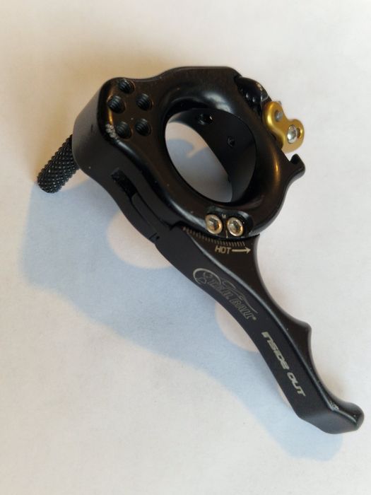 Łuk bloczkowy , spust do łuku bloczkowego