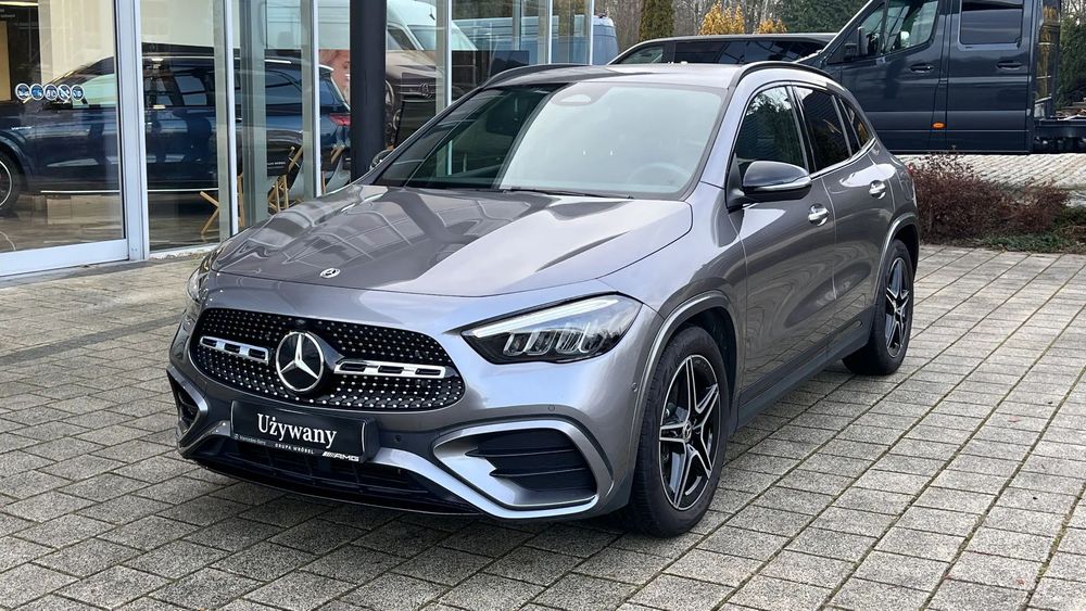Mercedes-Benz GLA AMG Line, Hak, Kamera, KeyLess, Martwy punkt, FV23%, Polska