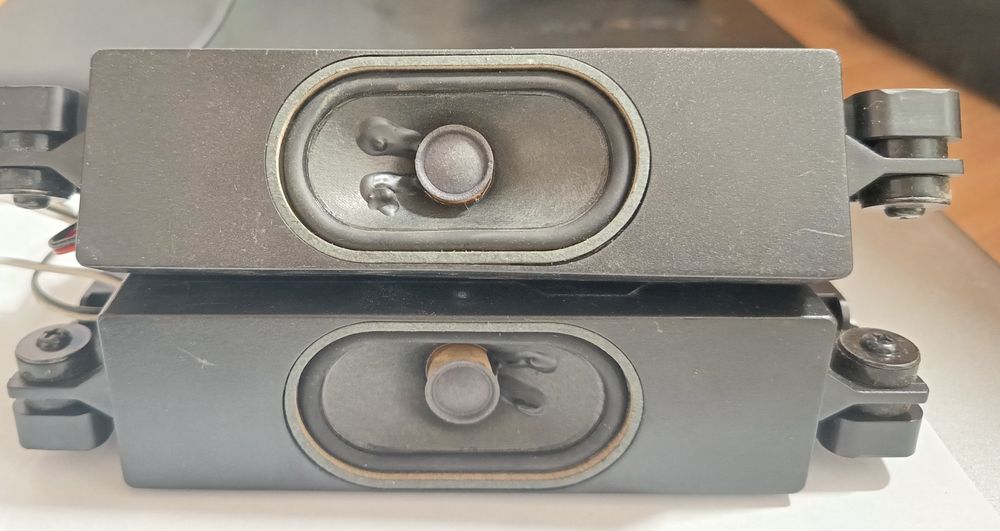 Głośniki 42-WDF413-XX0G 8Ohm 8W tv Thomson 48FA5403