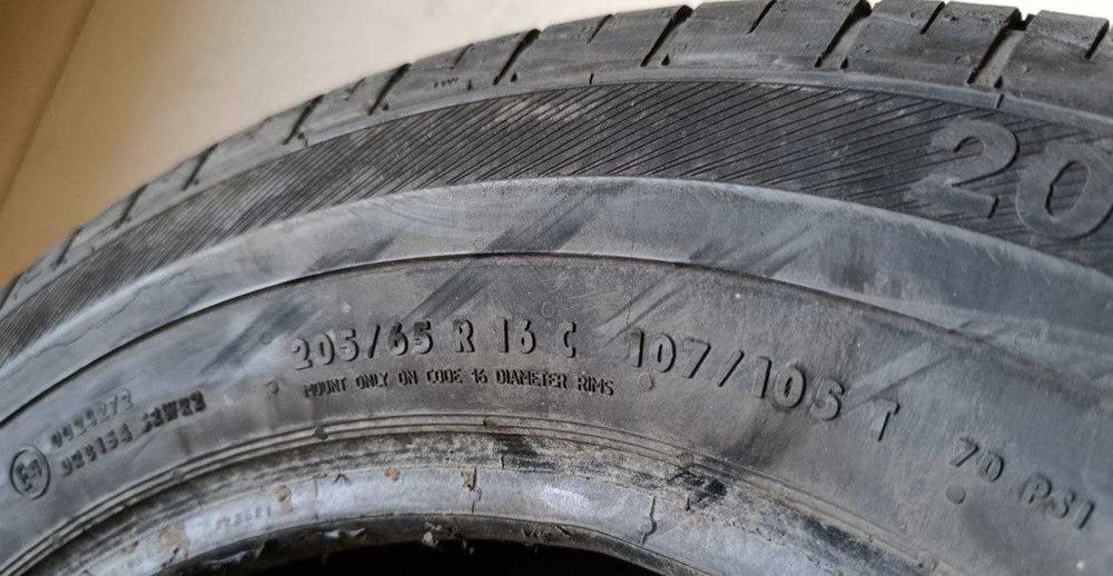 Пара шин б/у 205/65R16C 107/105T Barum Vanis 2