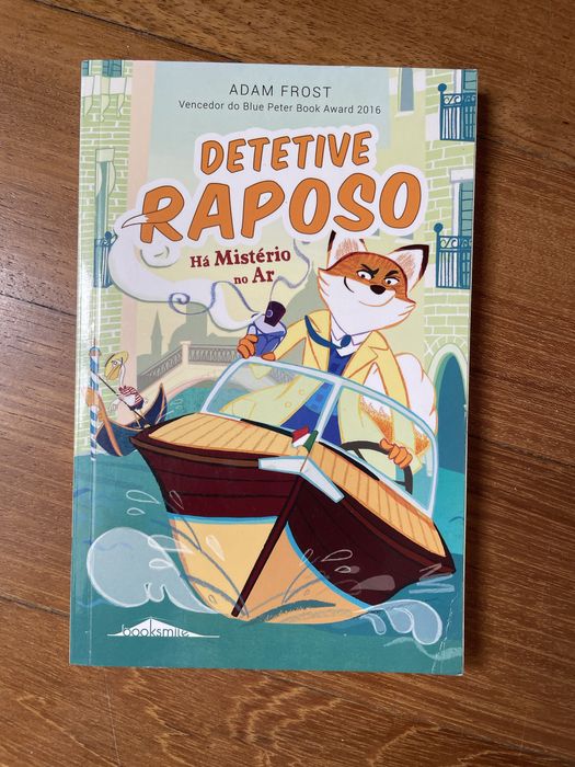 Livro da Coleção “Detetive Raposo”, de Adam Frost