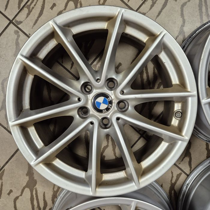 201) Felgi BMW 17 cali