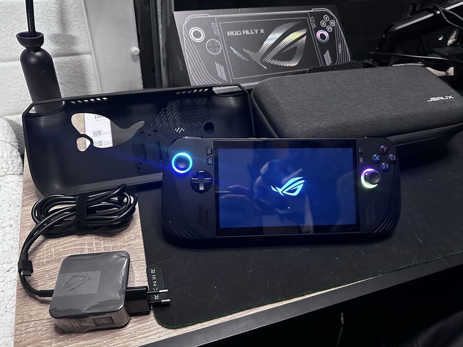 Rog Ally X - RC72LA 1TB (com garantia)