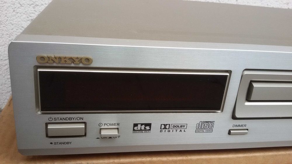 DVD Onkyo DV-S535