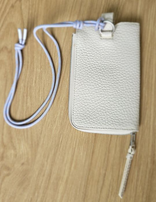Bolsa telemóvel com carteira da Parfois
