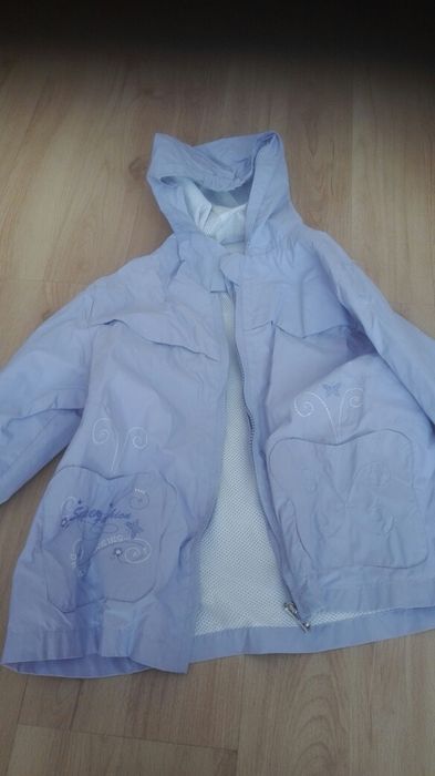 Kurtka dziewczęca wiosna-lato, rozmiar 122.