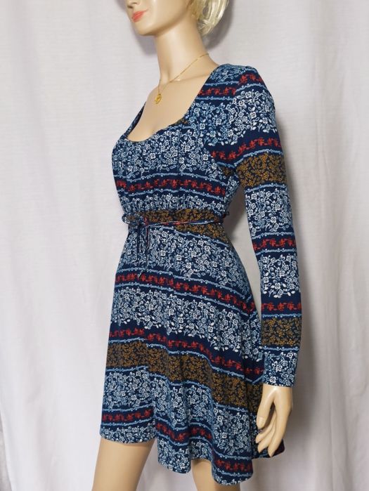 Sg Nowa sukienka 40 , L etno retro sukienka z długim rękawem 40 , L