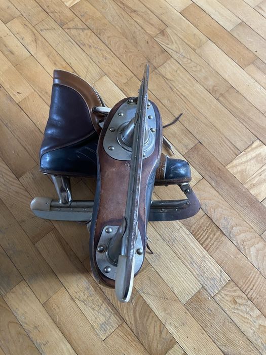 Коньки 40 розмір