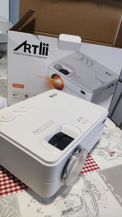 Projetor Portátil ARTLII ENJOY2