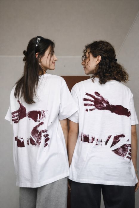 Парна футболка для закоханих,друзів• з відбитками