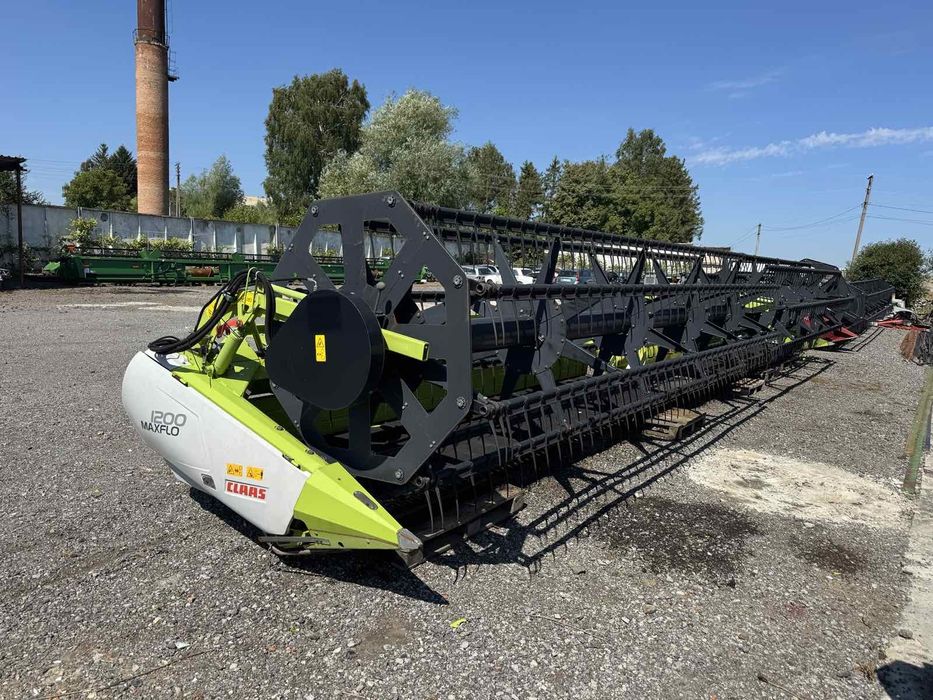 Жатка Claas MaxFlo 12m 2015року. Стан нової  жатки свіжа з європи