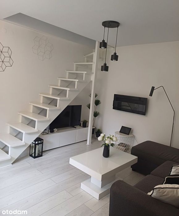 Dom wolnostojący 94 m² Działka 260| Garaż |PKP 6 min|Pełne wyposażenie - View 2