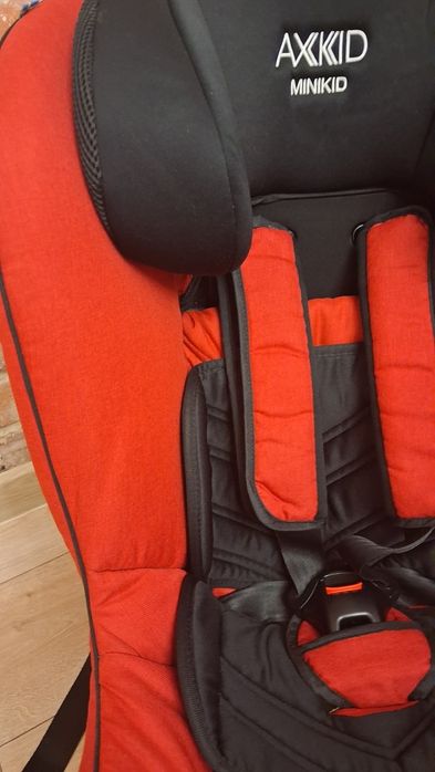 Fotelik Axkid Minikid 0-25 kg RWF