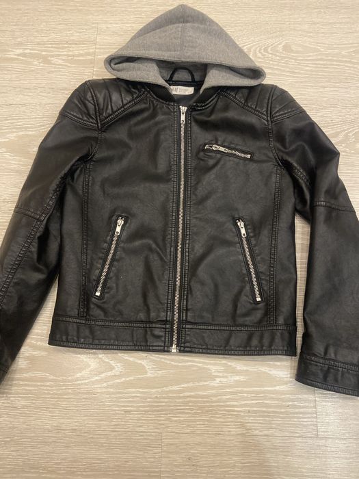 Кожана курточка на хлопчика