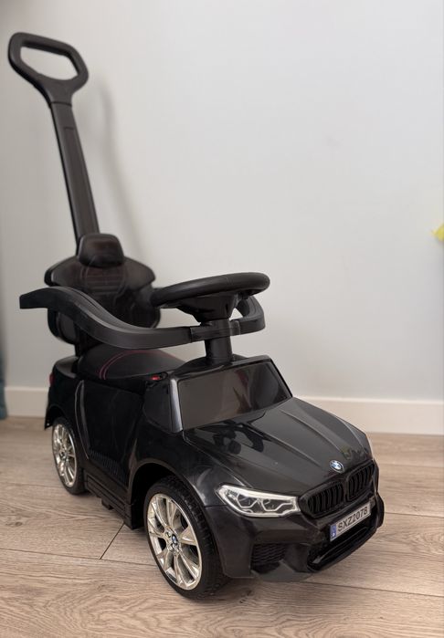 Толокар - машинка BMW
