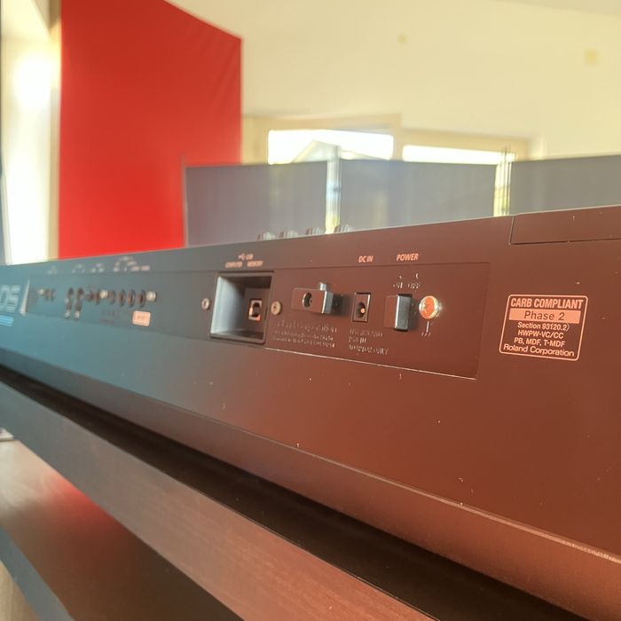 Roland Juno DS88 Piano Sintetizador