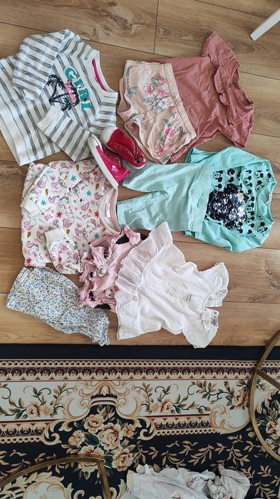 Paka zestaw ubrań dla dziewczynki rozmiar 98 2-3 lata buty Nike