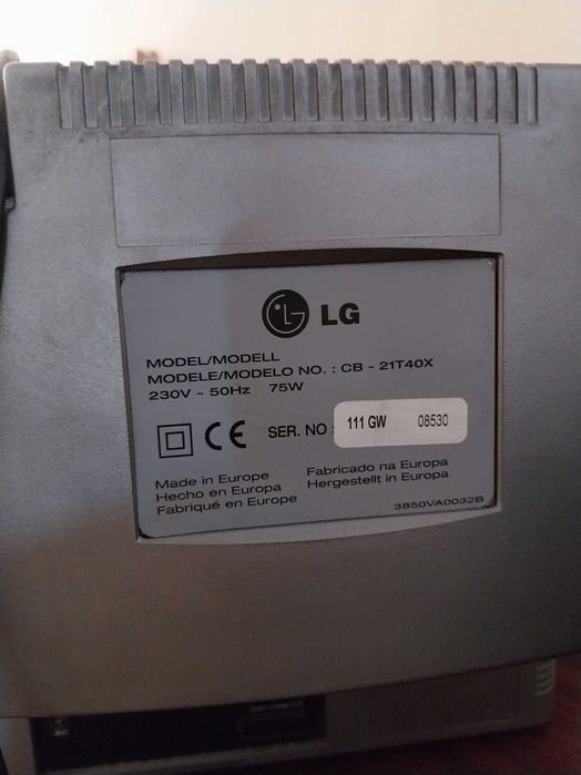 Old LG Television, Vintage, CB-21T40X, Fully Functional64286332942465124