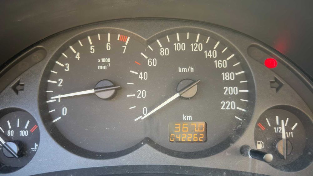 Opel Corsa C 1.2 16V Comfort - Apenas 42.300 km - 5 Portas — photo 2