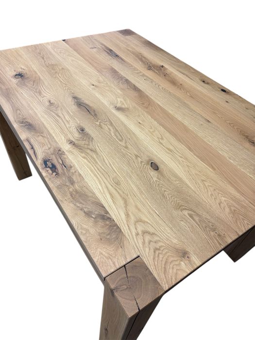 Stol debowy lity dab. 126/86 dziki dab. Industrialny styl.