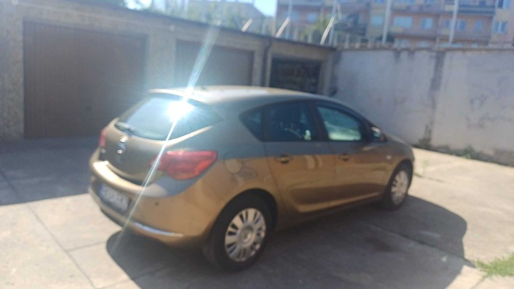 Sprzedam Opel Astra J Salon Polska