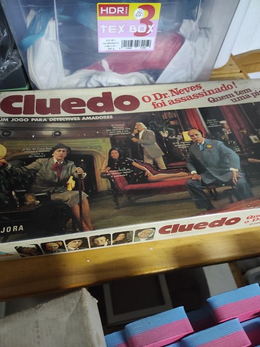 Cluedo jogo tabuleiro