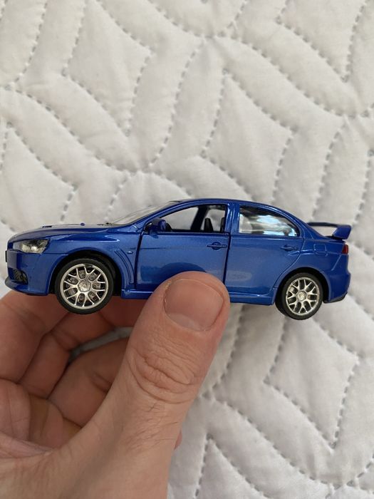 Mitsubishi Lancer X, макет , можелька, игрушка , митрусиби ланцер 10