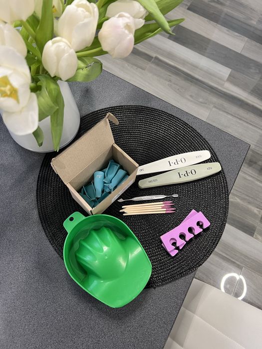 Ремувер для кутикулы OPI Pro Spa маникюр пилочка бафик