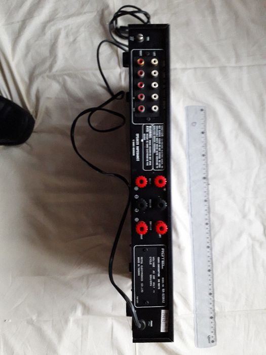 Amplificador Rotel RA - 820BX2