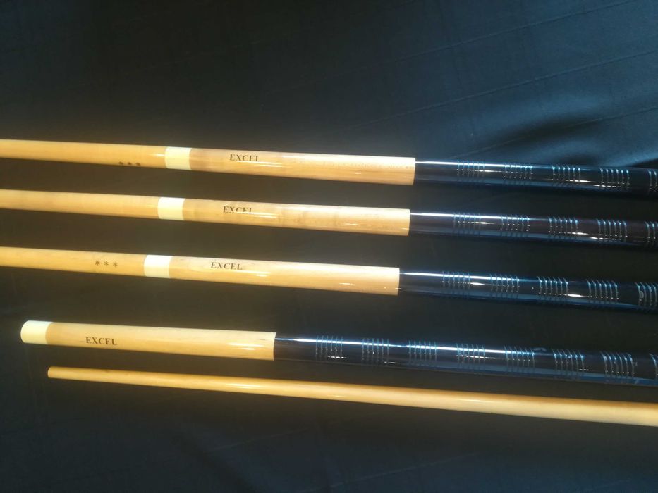 Conjunto de 4 tacos de bilhar 104M Excel Cues