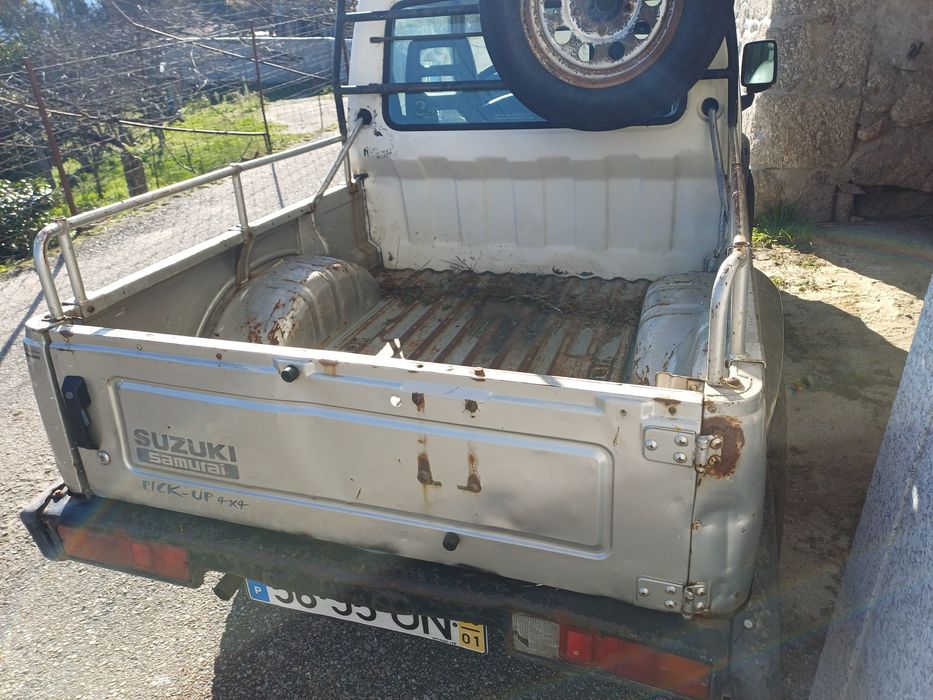 Suzuki samurai pickup