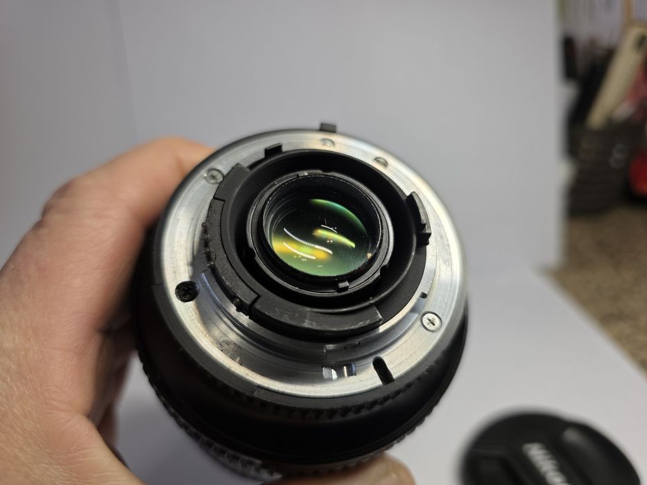 Объектив Nikon 28 -200мм  f/3,5-5,6 D