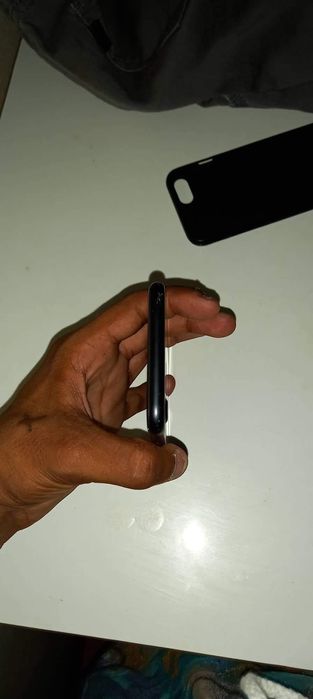 Selling iPhone 7 in good condition64550353260675124