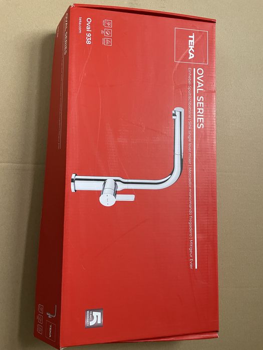 Змішувач на кухню з витяжник носиком латунь  TEKA Німеччина Новий.