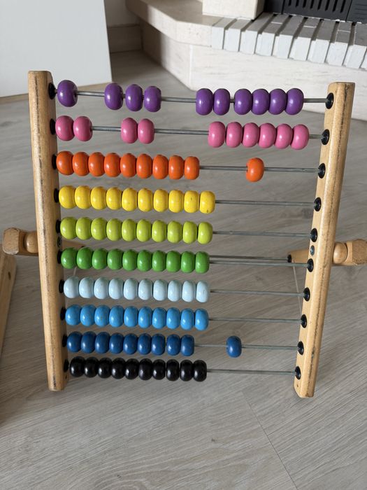brinquedo de crinça de Ikea