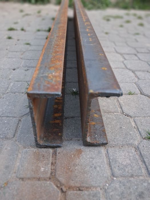 Ceownik stalowy 180x70x8 180cm