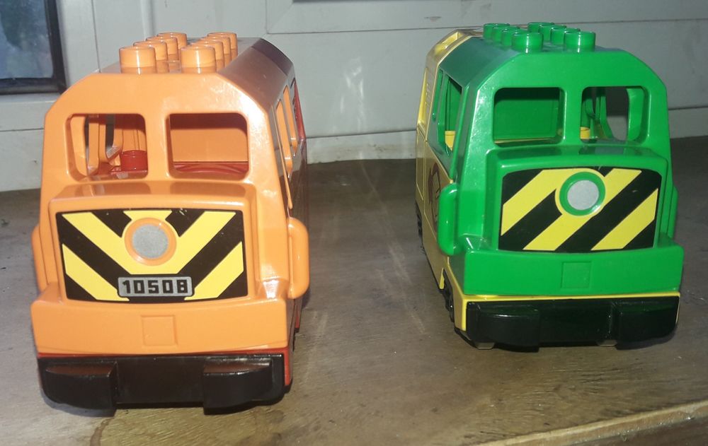 Lego duplo вантажний потяг поезд локомотив