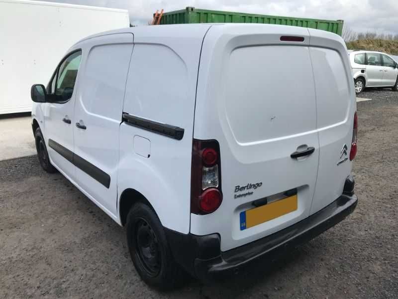 Капот Citroen Berlingo розборка шрот